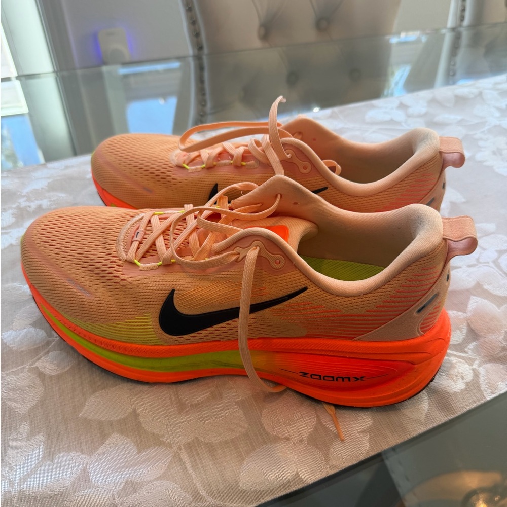 Nike Men’s Vomero 18 Zoom X Peach and Neon Orange Athletic Shoes
